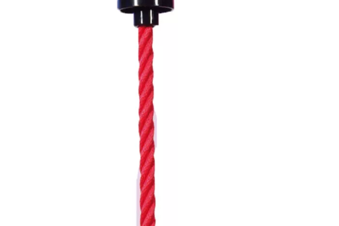 Corde d'escalade avec nœuds